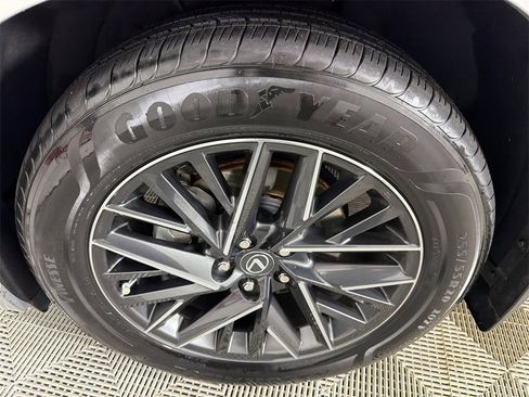 Used 2024 Lexus TX 350 AWD image 12