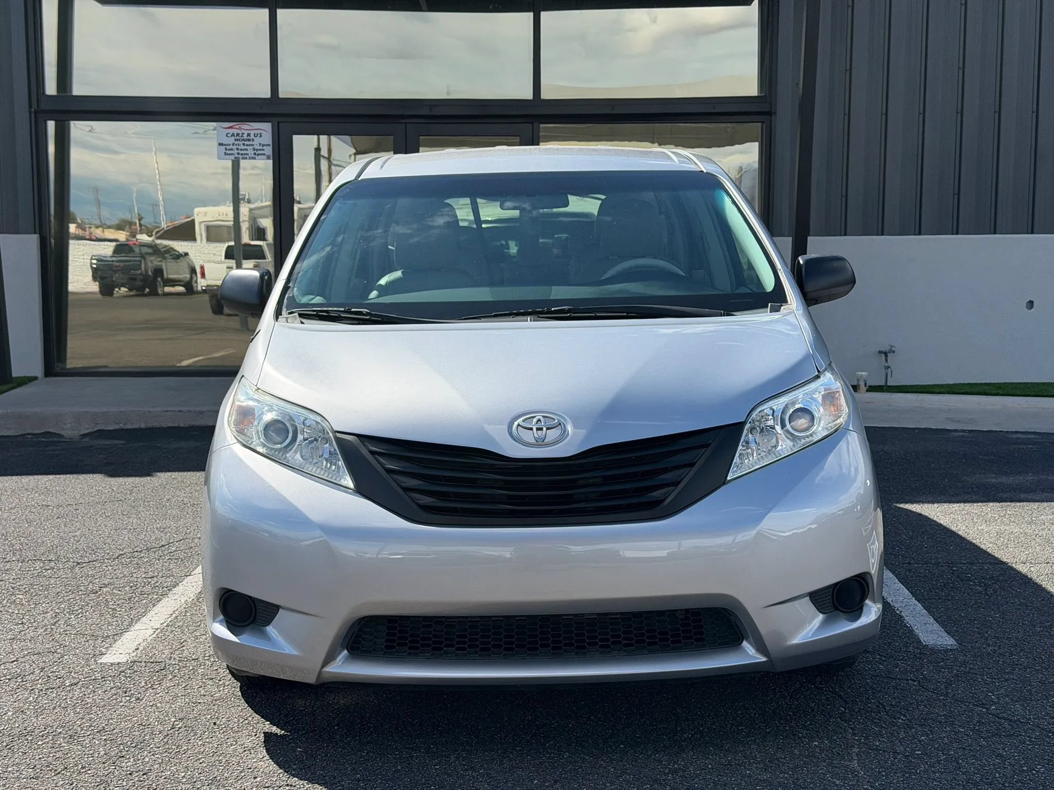 Used 2011 Toyota Sienna FWD image 15