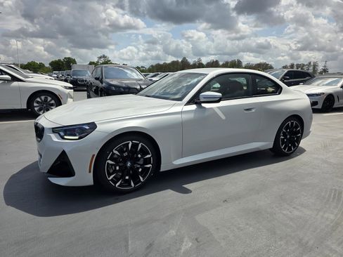 New 2026 BMW 230i Coupe w/ M Sport Package image 4