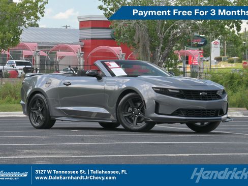 Used 2021 Chevrolet Camaro LT RWD image 1
