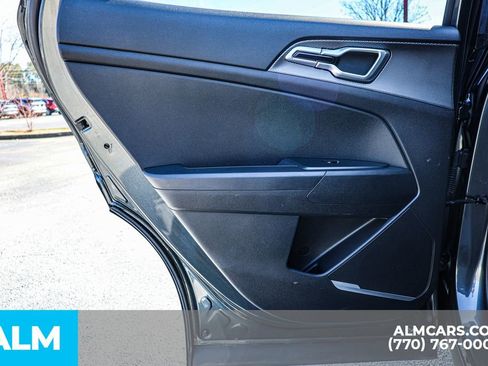 Used 2024 Kia Sportage LX image 50