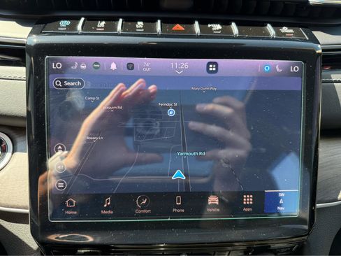 Used 2024 Jeep Grand Cherokee Limited 4xe image 22