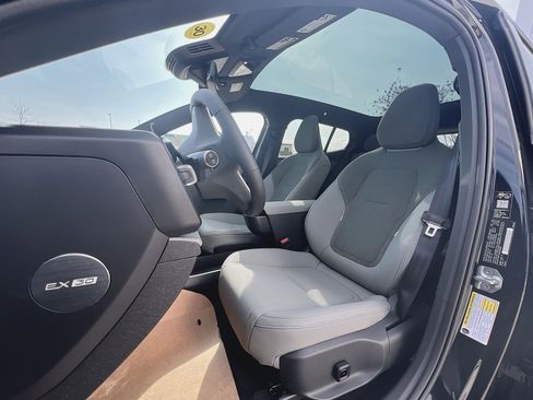 New 2026 Volvo EX30 Cross Country Ultra w/ Protection Package Premier AWD/4WD image 13