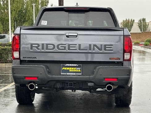 Certified 2025 Honda Ridgeline TrailSport image 5