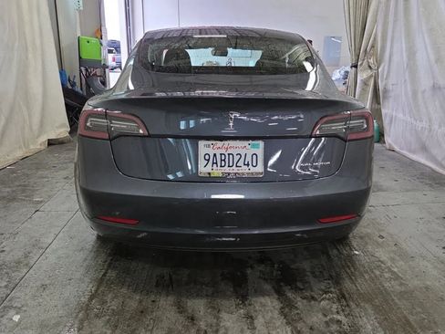Used 2022 Tesla Model 3 Long Range AWD/4WD image 5