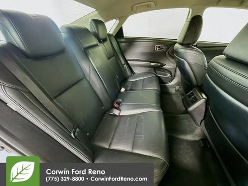 Used 2016 Toyota Avalon XLE FWD image 26
