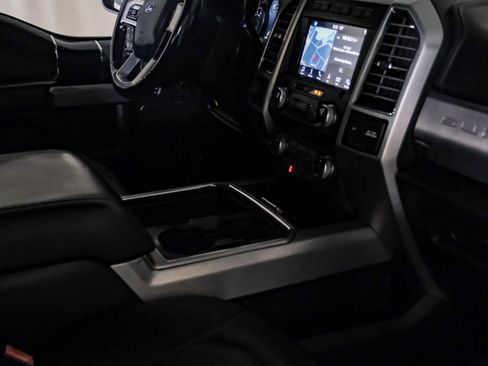Used 2019 Ford F250 Platinum w/ Platinum Ultimate Package image 21