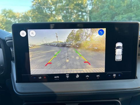 New 2025 Ford Maverick Lobo image 31