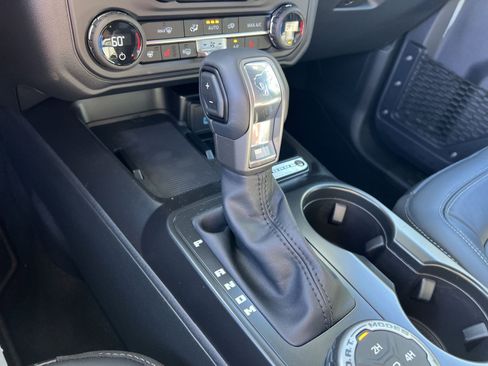 New 2025 Ford Bronco Outer Banks image 22
