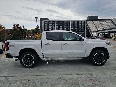 New 2026 Chevrolet Colorado Z71 w/ Technology Package image 8