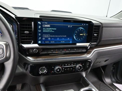 Used 2023 Chevrolet Silverado 1500 LT Trail Boss w/ Protection Package image 18