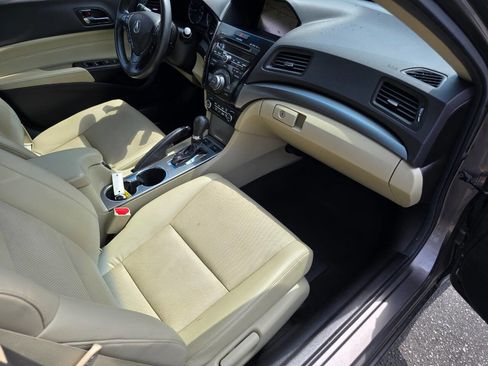 Used 2013 Acura ILX w/ Technology Package FWD image 34