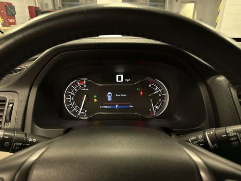 Used 2016 Honda Pilot EX-L image 36