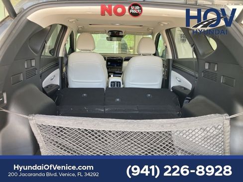 Certified 2024 Hyundai Tucson SEL w/ Convenience Package FWD image 30