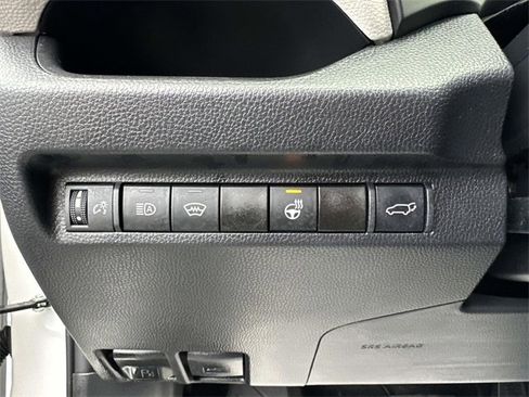 Used 2024 Toyota RAV4 XLE image 38