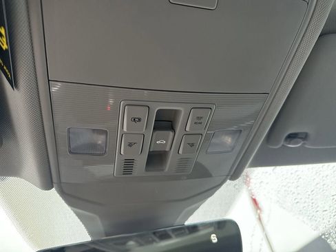 New 2026 Volkswagen Jetta SE FWD image 35