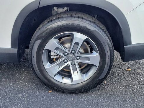 Used 2025 Honda Pilot EX-L image 33