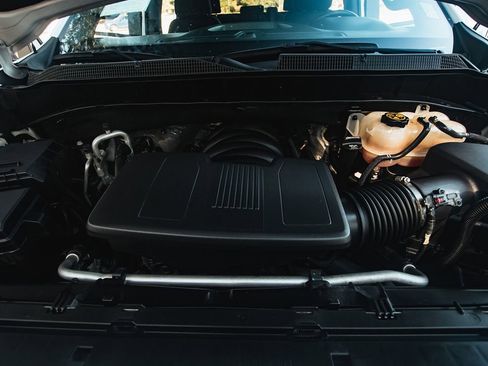 Used 2020 Chevrolet Silverado 1500 LT w/ All-Star Edition image 33