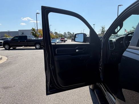 Used 2025 RAM 1500 Big Horn AWD/4WD image 53