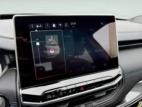 New 2026 Jeep Compass Latitude image 26