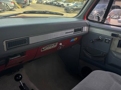 Used 1989 GMC Jimmy 4WD image 45