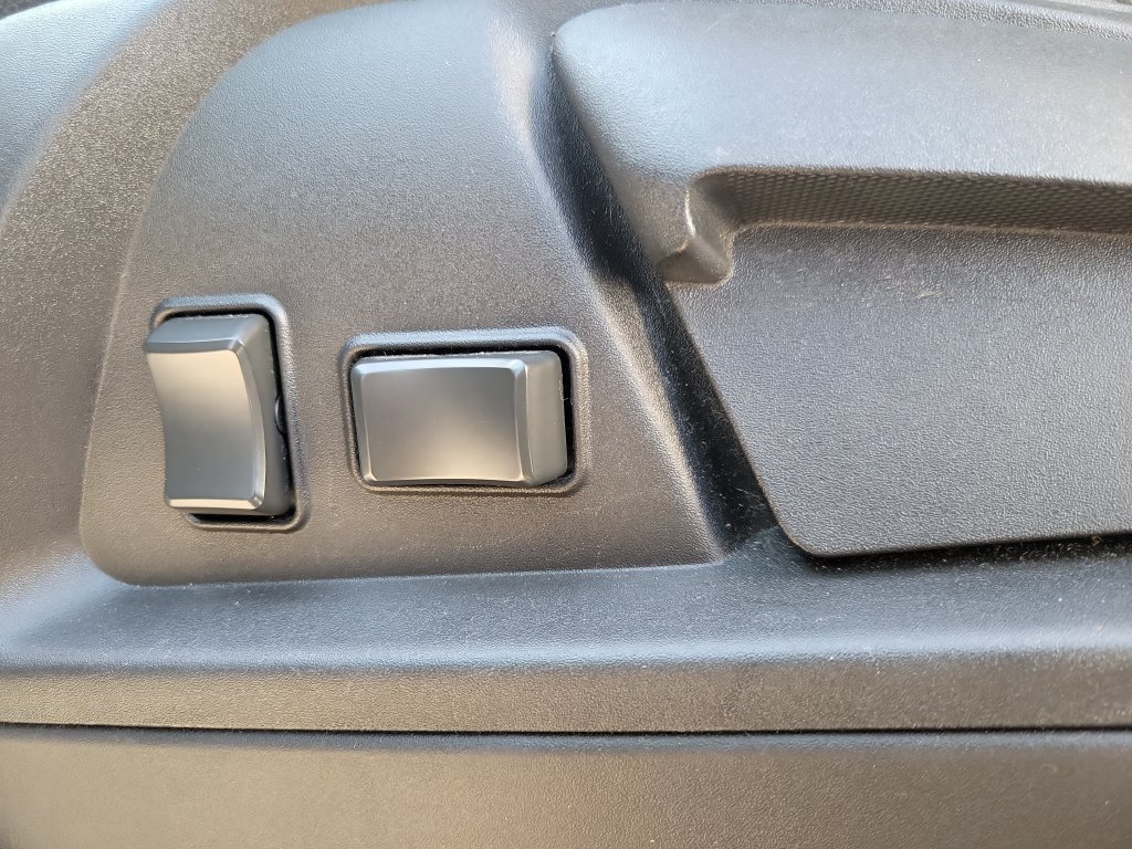 Used 2017 GMC Terrain SLE AWD/4WD image 18