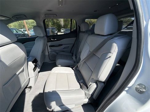 Certified 2021 GMC Acadia SLT w/ Trailering Package image 24