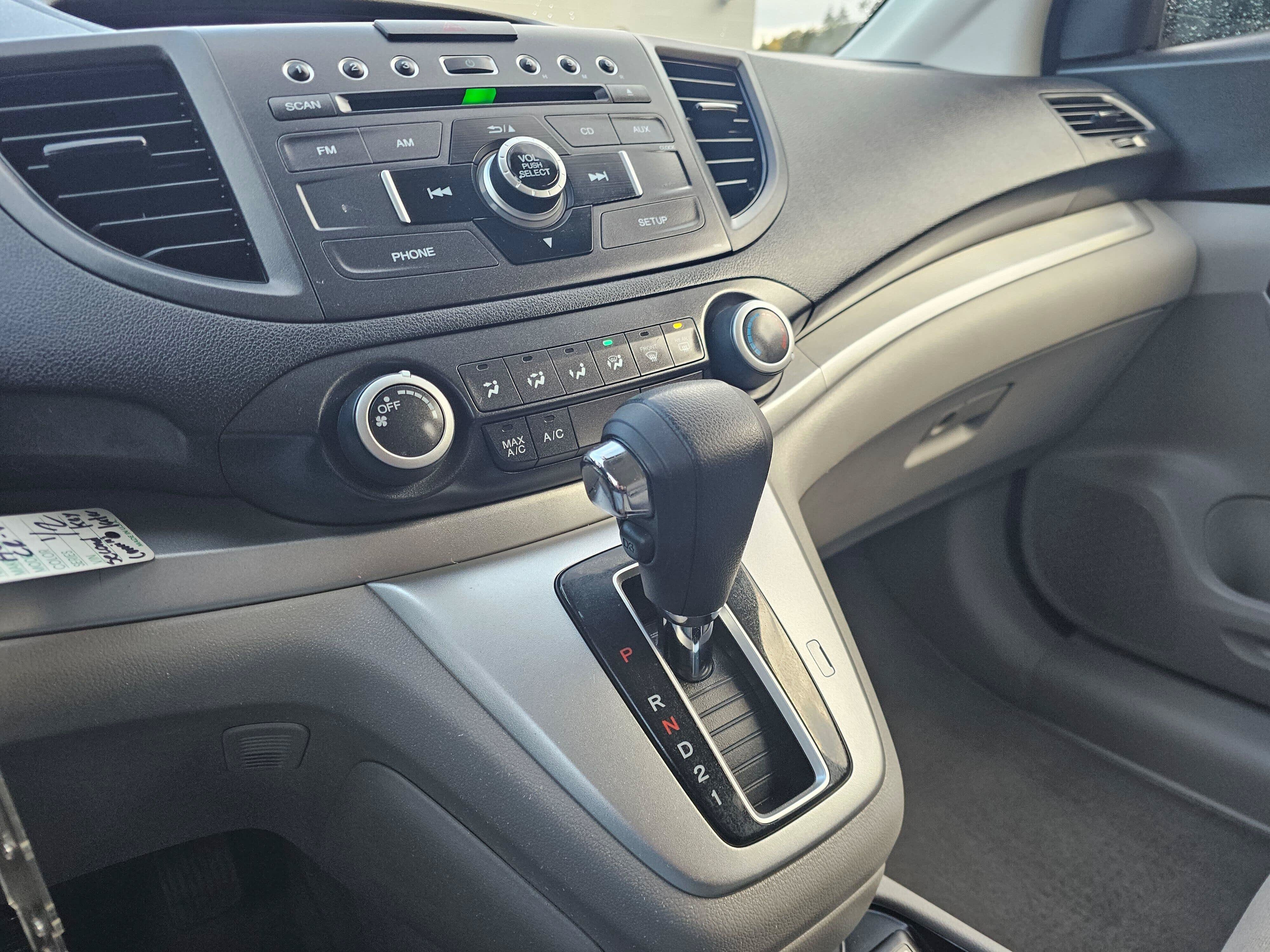 Used 2012 Honda CR-V LX image 29