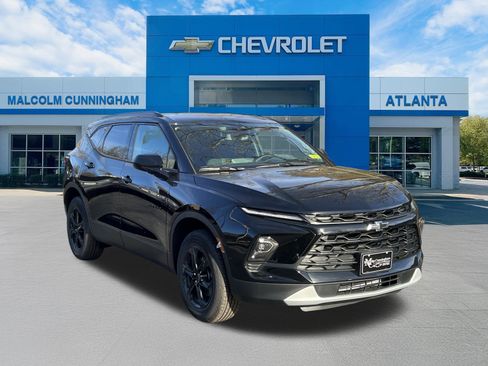 New 2026 Chevrolet Blazer LT image 3
