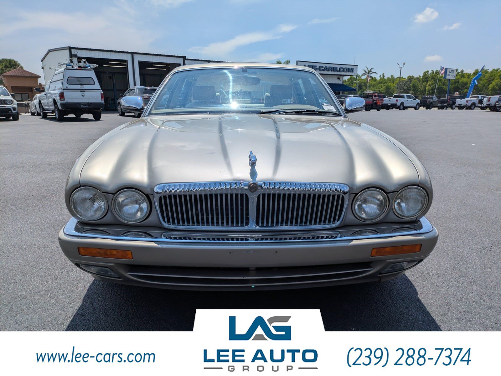 Used 1996 Jaguar XJ Vanden Plas RWD image 8