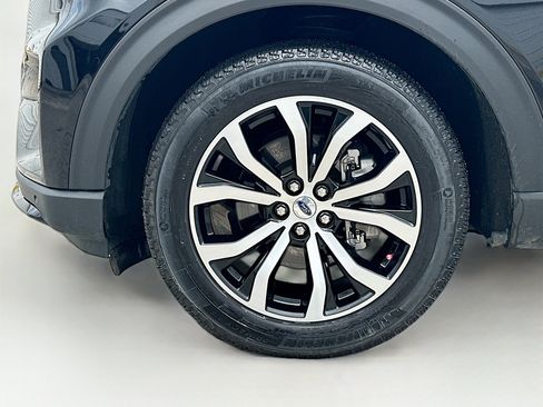 Used 2025 Ford Explorer ST-Line AWD/4WD image 31