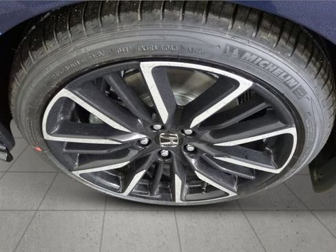 New 2026 Honda Accord Touring image 8
