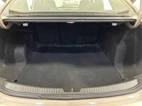 Used 2023 Chevrolet Malibu LT image 20