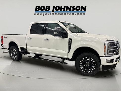 Used 2023 Ford F250 Platinum image 1