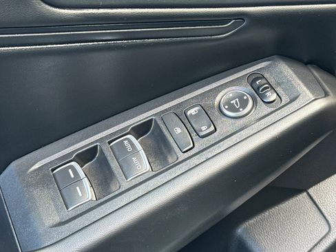 Used 2024 Honda Accord EX image 13