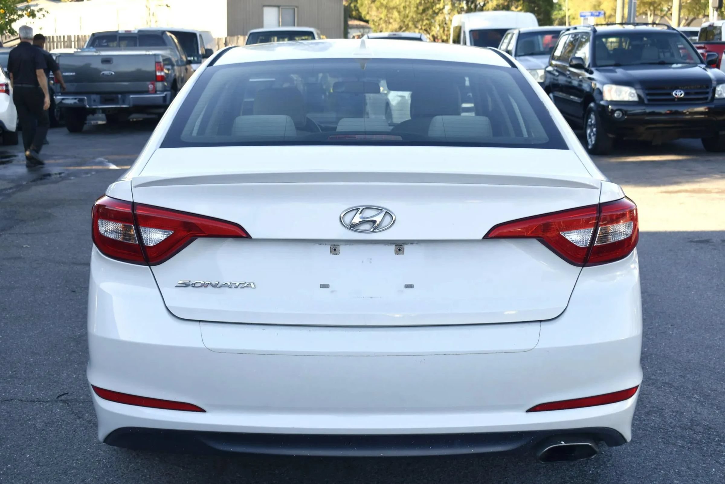 Used 2015 Hyundai Sonata SE FWD image 7
