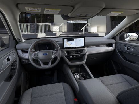 New 2026 Ford Explorer Active image 9