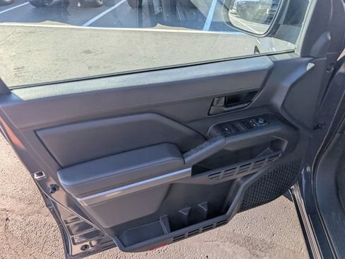 Used 2024 Toyota Tacoma SR5 AWD/4WD image 12