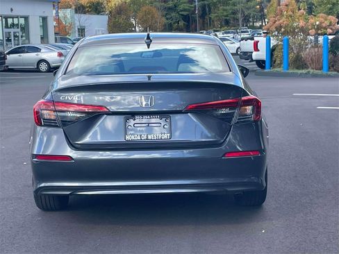 Certified 2022 Honda Civic LX image 5