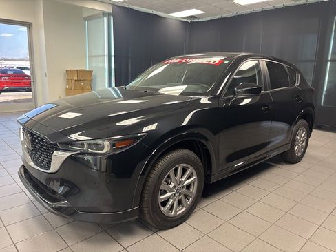 Used 2025 MAZDA CX-5 AWD 2.5 S w/ Select Package image 7
