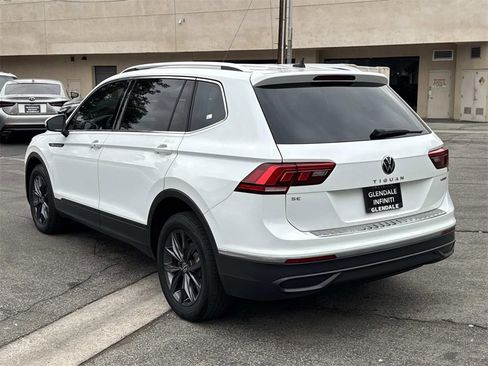 Used 2022 Volkswagen Tiguan SE image 6