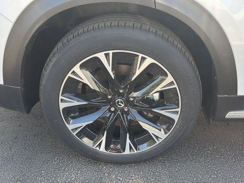 New 2026 MAZDA CX-90 Plug-In Hybrid w/ Premium Plus AWD/4WD image 9