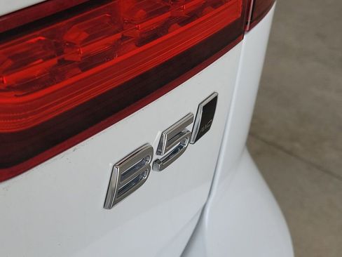 Used 2025 Volvo V60 B5 Cross Country Plus AWD/4WD image 8