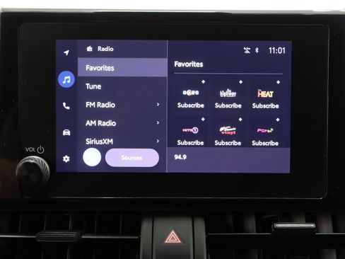 Used 2025 Toyota RAV4 XLE FWD image 19