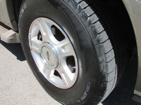 Used 2003 Ford Expedition Eddie Bauer image 10