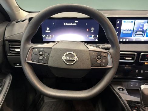 New 2026 Nissan Sentra SV w/ Floor Mat Package FWD image 9