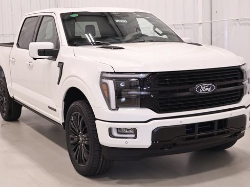 New 2026 Ford F150 Platinum w/ Equipment Group 702A High AWD/4WD image 3