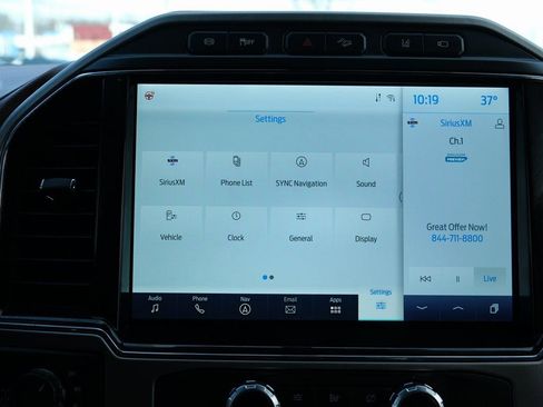 Used 2022 Ford F250 Platinum w/ FX4 Off-Road Package image 21