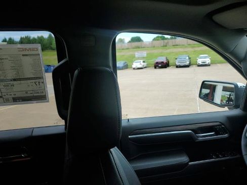 New 2026 GMC Sierra 1500 SLT w/ SLT Premium Plus Package image 16