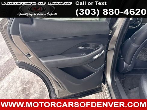 Used 2018 Jaguar E-PACE S image 22